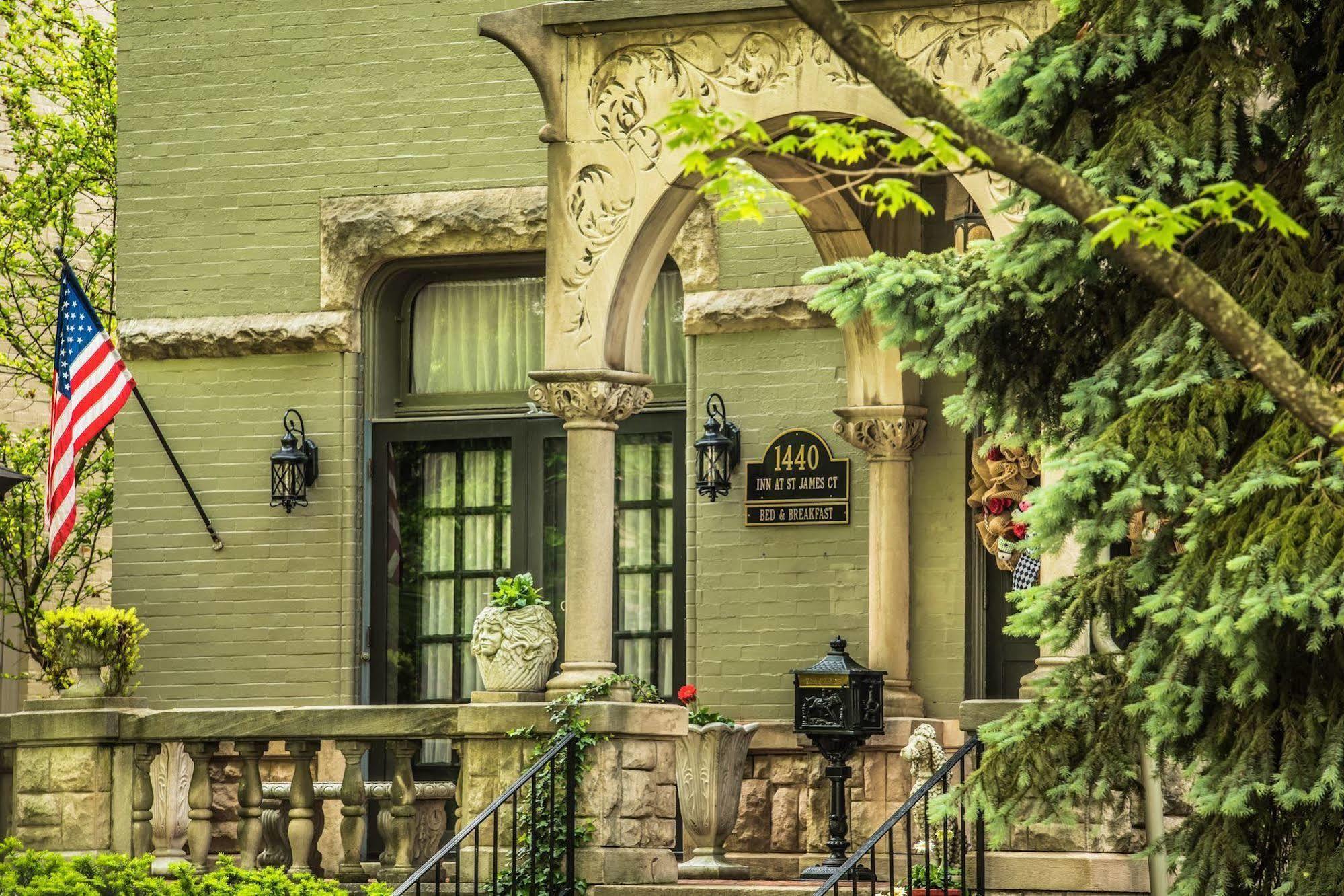 Inn At St James Court Louisville Zewnętrze zdjęcie